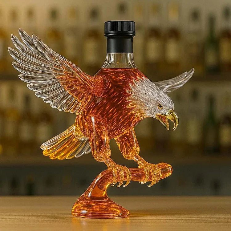 Sas Alakú Whisky Üveg Fehér Fejjel