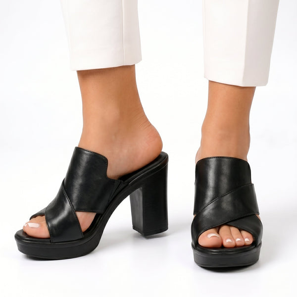 Zsófia - Magas sarkú platform szandál